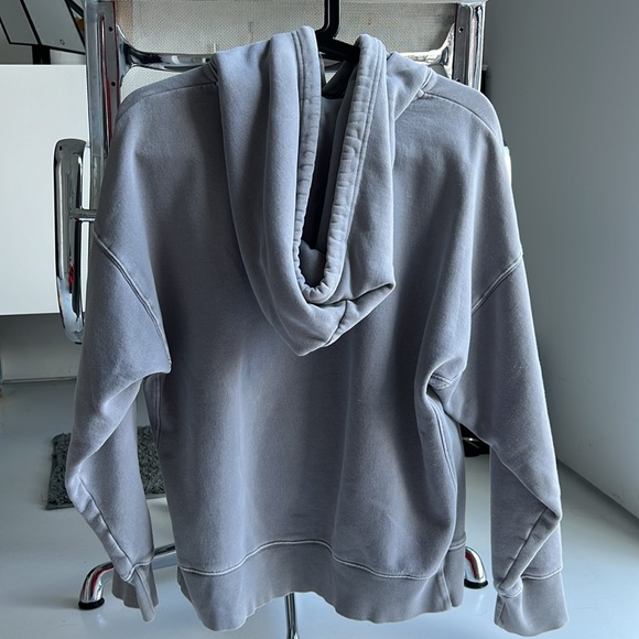 Grey TNA hoodie - Picture 3 of 3